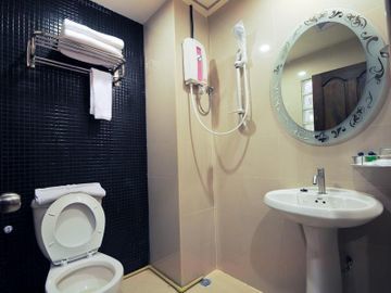 Penginapan Royal Express